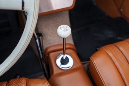 Mercedes-Benz SL Class 300SL Roadster 29