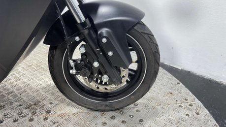 Lexmoto E-Lex 1500W 2022 20 MILES ELECTRIC 50CC SCOOTER RIDE AT 16 EBIKE ESCOOT 22