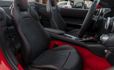 Ferrari Portofino 14