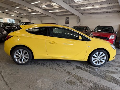 Vauxhall Astra GTC 1.6T 16V SRi Euro 5 3dr 7