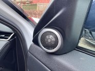 Land Rover Range Rover Evoque R-DYNAMIC HSE MHEV 18