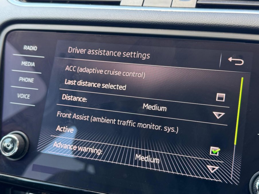 2018 Skoda Octavia — image 25