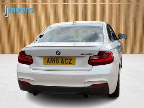 BMW 2 Series 3.0 M235i Coupe 2dr Petrol Auto Euro 6 (s/s) (326 ps) 21
