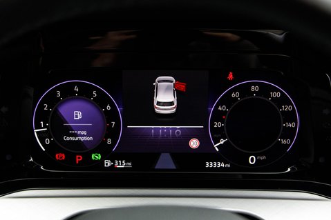 Volkswagen Golf LIFE ETSI DSG 10