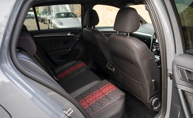 Volkswagen Golf GTI TCR 14