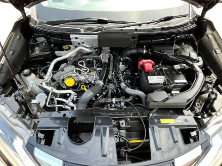 Nissan X-Trail 1.3 X-Trail Tekna DiG-T Semi-Auto 5dr 