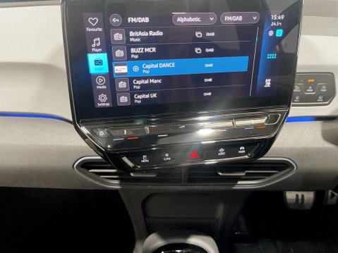 Volkswagen ID.3 Pro Performance 58kWh Max Hatchback 5dr Electric Auto (204 ps) Air Con - Al 18