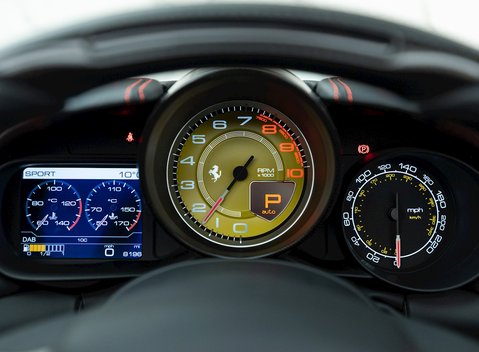 Ferrari California T Handling Speciale 18