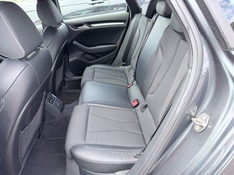 Audi A3 1.6 TDI S LINE 12