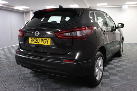 Nissan Qashqai DIG-T ACENTA PREMIUM 11