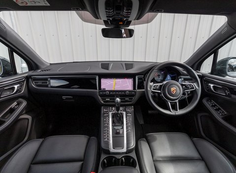 Porsche Macan S 19