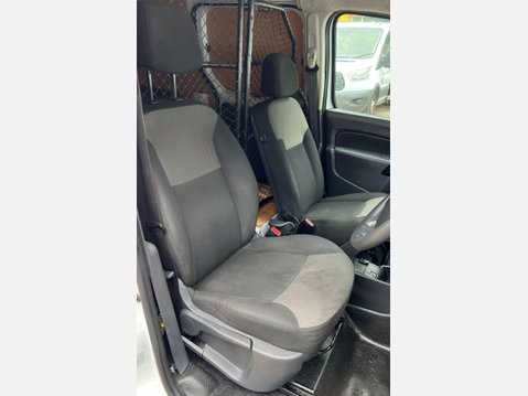Renault Kangoo 1.5 dCi ENERGY ML19 Business Panel Van 5dr Diesel Manual MWB Euro 6 (s/s) ( 33