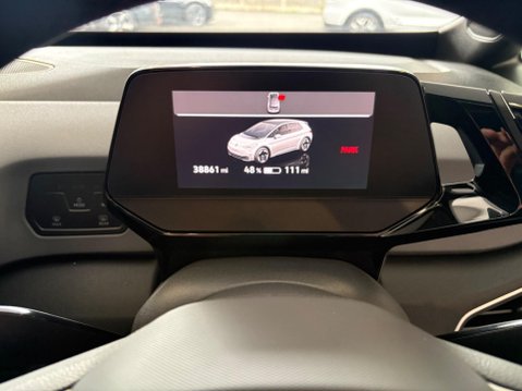 Volkswagen ID.3 Pro Performance 58kWh Life Auto 5dr 30