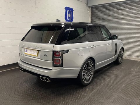 Land Rover Range Rover 3.0 SD V6 Vogue Auto 4WD Euro 6 (s/s) 5dr 44
