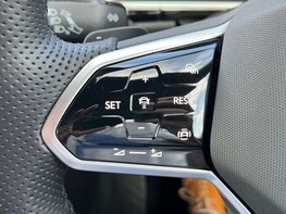 Volkswagen T-Roc 1.5 T-Roc R-Line TSI Semi-Auto 5dr 53