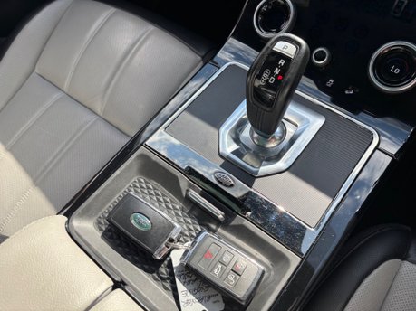 Land Rover Range Rover Evoque 2.0 P200 MHEV R-Dynamic SE SUV 5dr Petrol Auto 4WD Euro 6 (s/s) (200 ps) 29