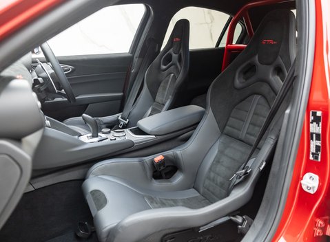 Alfa Romeo Giulia GTAm 19