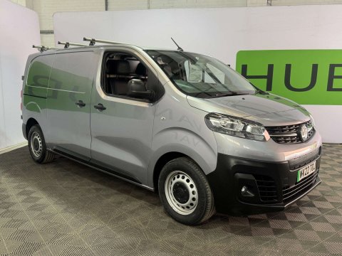 Vauxhall Vivaro Vivaro 3100 Dynamic 1