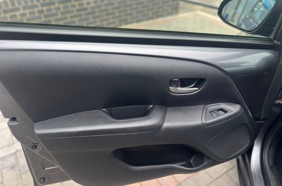 Toyota Aygo 1.0 VVT-I X-TREND TSS 5 DOOR 25