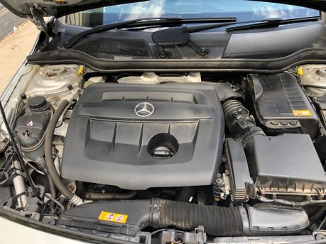 Mercedes-Benz A Class A180 CDI BLUEEFFICIENCY SE Manual 55000m with FSH and only £20 Tax 74 mpg 22