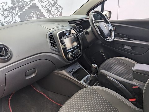 Renault Captur DYNAMIQUE S NAV DCI 20