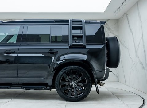 Land Rover Defender 110 V8 P525 38