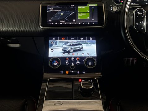 Land Rover Range Rover Velar R-DYNAMIC SE 16