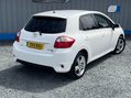 Toyota Auris 1.6 V-Matic SR Euro 5 5dr 42