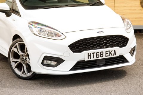 Ford Fiesta ST-LINE 10