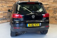 Volkswagen Tiguan 2.0 TDI BlueMotion Tech Match Edition SUV 5dr Diesel Manual 4WD Euro 6 (s/s 88