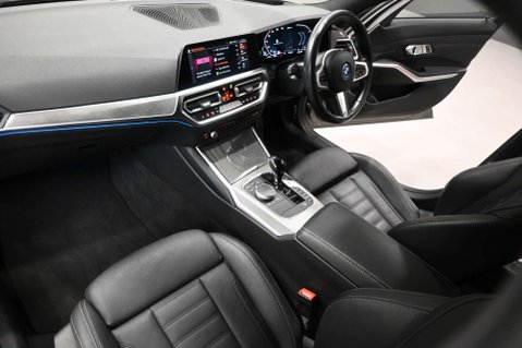 BMW 3 Series 2.0 330e M Sport Professional Edition Auto 5dr 14