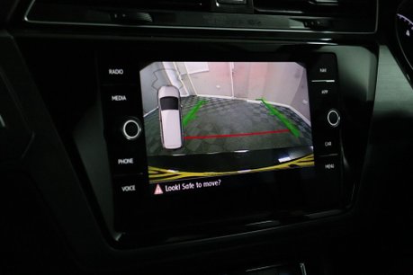 Volkswagen Touran SE FAMILY TDI BLUEMOTION TECHNOLOGY DSG 37