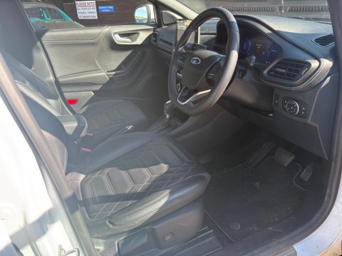 Ford Puma ST-LINE VIGNALE MHEV 14