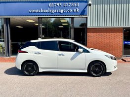 Nissan LEAF Leaf Tekna Electric 110kw, 39kwh (Automatic) 10