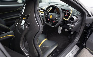 Ferrari 812 Superfast 14