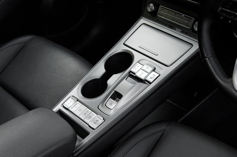 Hyundai KONA ULTIMATE 44