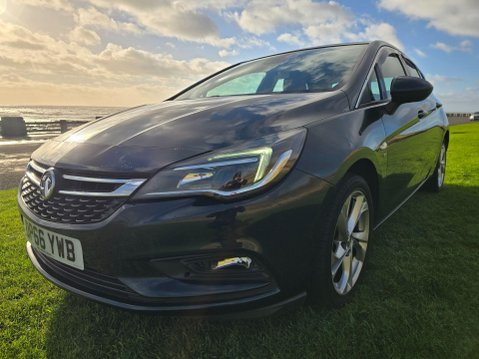 Vauxhall Astra 1.4i SRi Euro 6 5dr 3