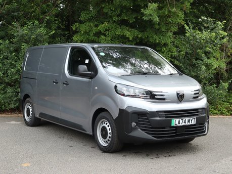 Peugeot Expert Expert 100kW 75kWh Professional Van Auto