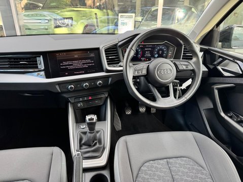 Audi A1 SPORTBACK TFSI SPORT 16