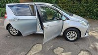 Toyota Yaris 1.5 VVT-h Icon Tech E-CVT Euro 6 (s/s) 5dr 47