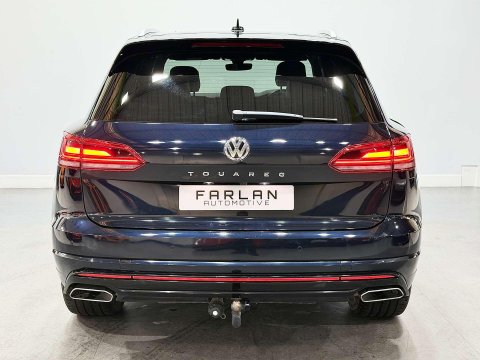 Volkswagen Touareg 3.0 TDI V6 R-Line SUV 5dr Diesel Tiptronic 4Motion Euro 6 (s/s) (286 ps) 25