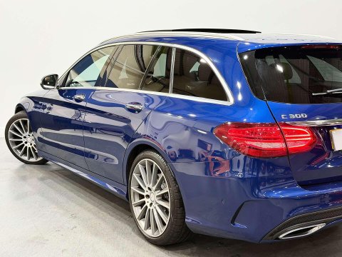 Mercedes-Benz C Class 2.1 C300h BlueTEC AMG Line Estate 5dr Diesel Hybrid G-Tronic+ Euro 6 (s/s) 26