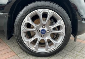 Ford Ecosport TITANIUM 12
