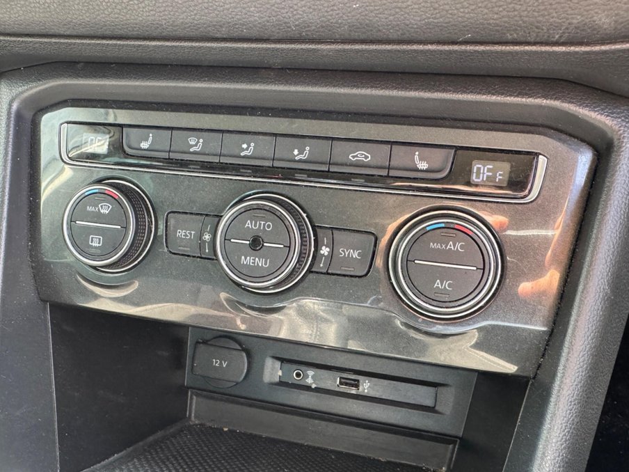 2017 Volkswagen Tiguan — image 23