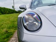 Porsche 911 Targa 4 GTS PDK 17