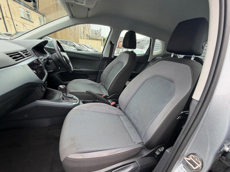SEAT Arona ECOTSI SE TECHNOLOGY DSG 12