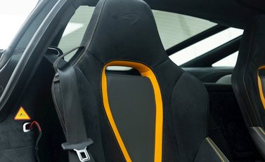 McLaren 720S Performance 13