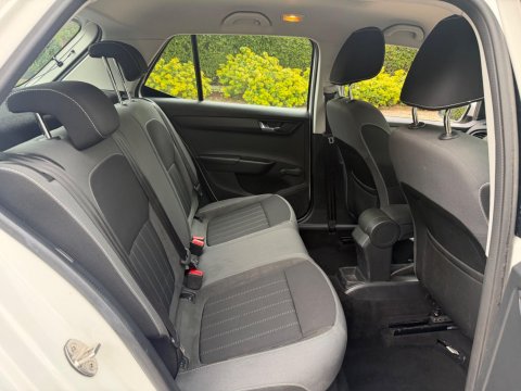 Skoda Fabia 1.0 TSI SE L DSG Euro 6 (s/s) 5dr 23