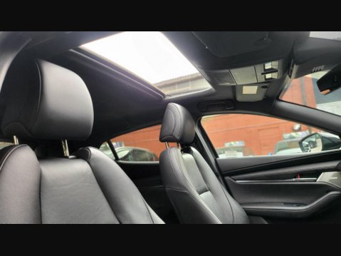 Mazda 3 GT SPORT MHEV 2