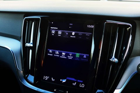 Volvo V60 2.0 V60 R-Design B3 MHEV Auto 5dr 27